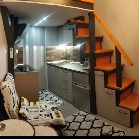 Youth Loft In Ano Poli * Thessaloníki