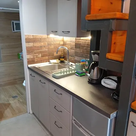 Youth Loft In Ano Poli *