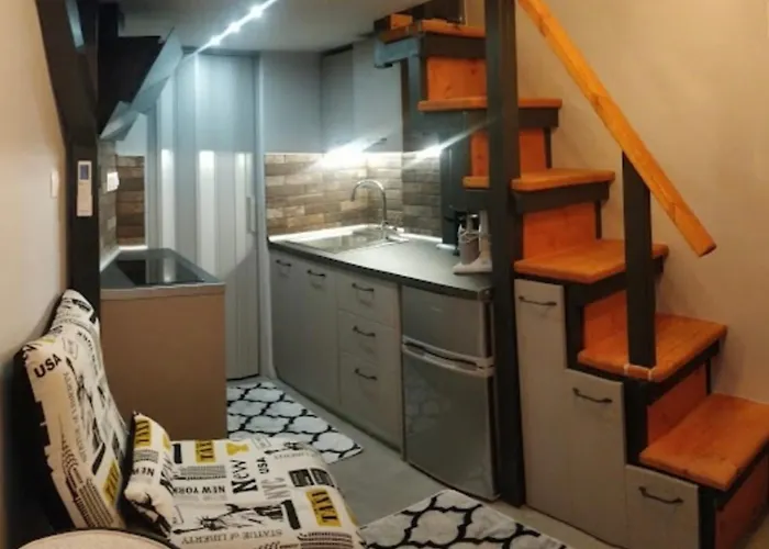 Youth Loft In Ano Poli * Θεσσαλονίκη